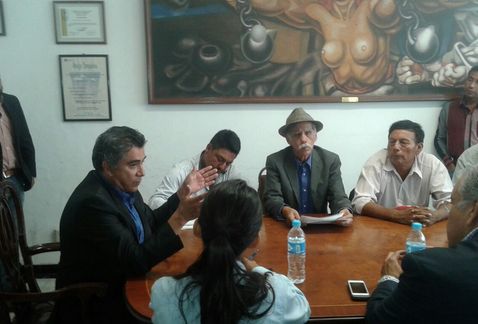 Comienza reunión de minera Peña Colorada y ejidatarios